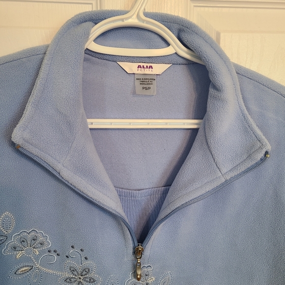 🌟Vintage Fleece Sweater Size Small Petite - Picture 4 of 10